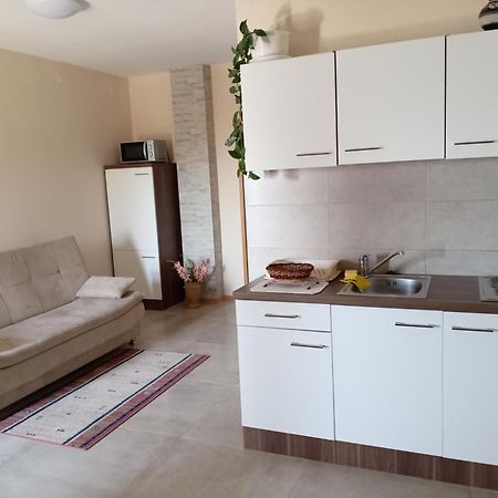 Apartmani Suzana Crikvenica Exterior photo